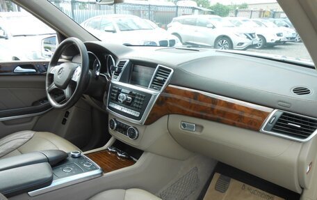 Mercedes-Benz GL-Класс, 2014 год, 2 860 000 рублей, 21 фотография