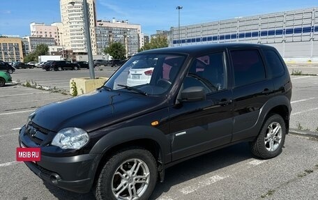 Chevrolet Niva I рестайлинг, 2013 год, 615 000 рублей, 3 фотография