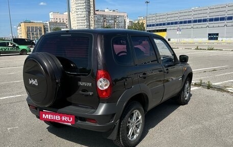 Chevrolet Niva I рестайлинг, 2013 год, 615 000 рублей, 2 фотография