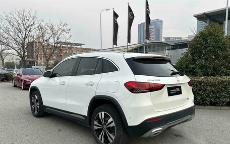 Mercedes-Benz GLA, 2022 год, 2 480 000 рублей, 3 фотография
