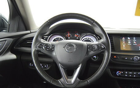 Opel Insignia II рестайлинг, 2020 год, 1 750 000 рублей, 12 фотография