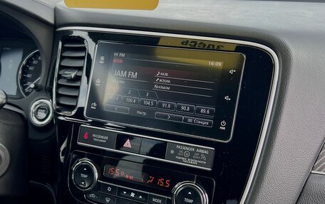 Mitsubishi Outlander III рестайлинг 3, 2019 год, 2 099 000 рублей, 16 фотография