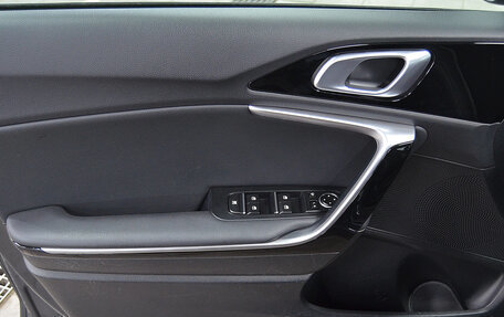 KIA cee'd III, 2021 год, 1 830 000 рублей, 9 фотография