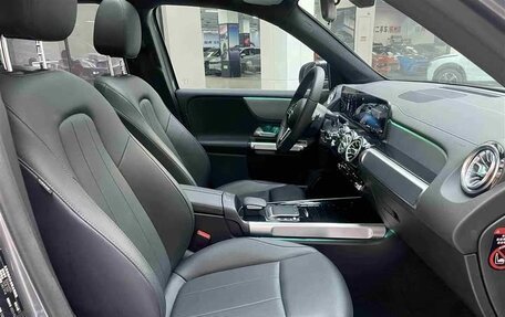Mercedes-Benz GLB, 2022 год, 2 470 000 рублей, 16 фотография