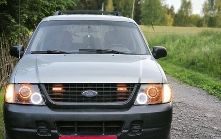Ford Explorer III, 2003 год, 699 000 рублей, 3 фотография