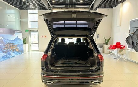 Volkswagen Tiguan II, 2023 год, 3 890 000 рублей, 7 фотография