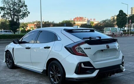 Honda Civic, 2022 год, 1 900 000 рублей, 4 фотография