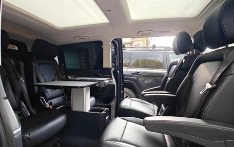 Mercedes-Benz V-Класс, 2017 год, 4 590 000 рублей, 12 фотография