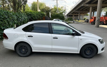 Volkswagen Polo VI (EU Market), 2013 год, 750 000 рублей, 5 фотография