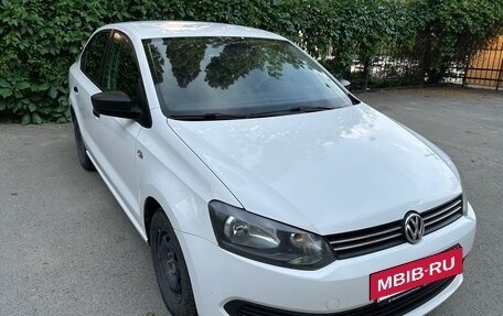Volkswagen Polo VI (EU Market), 2013 год, 750 000 рублей, 6 фотография