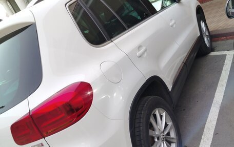Volkswagen Tiguan I, 2012 год, 2 100 000 рублей, 4 фотография
