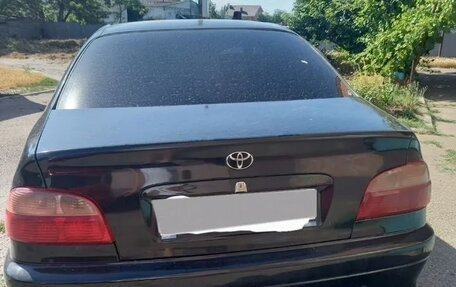 Toyota Avensis III рестайлинг, 2001 год, 400 000 рублей, 7 фотография