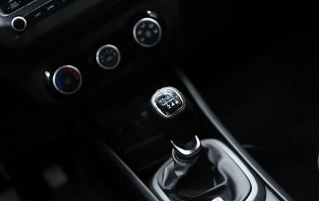 KIA Rio III рестайлинг, 2016 год, 990 000 рублей, 15 фотография