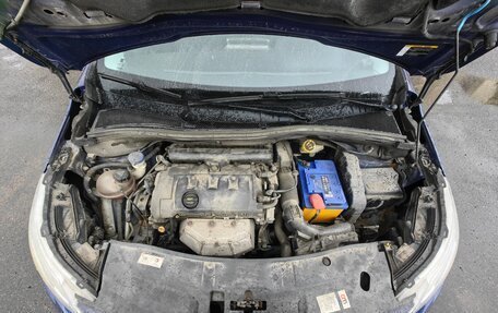 Peugeot 2008 II, 2013 год, 900 000 рублей, 3 фотография
