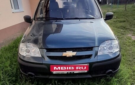 Chevrolet Niva I рестайлинг, 2014 год, 519 000 рублей, 2 фотография