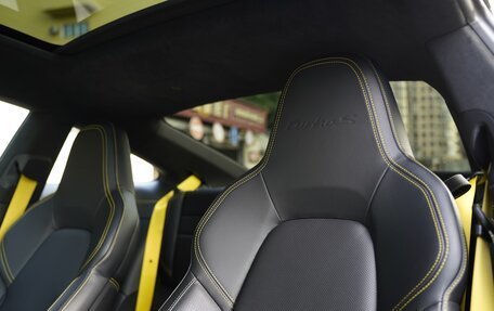 Porsche 911, 2021 год, 21 600 000 рублей, 26 фотография