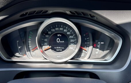 Volvo V40 II рестайлинг, 2013 год, 1 248 000 рублей, 8 фотография