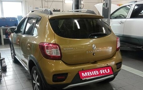 Renault Sandero II рестайлинг, 2016 год, 1 020 000 рублей, 4 фотография