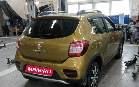 Renault Sandero II рестайлинг, 2016 год, 1 020 000 рублей, 3 фотография
