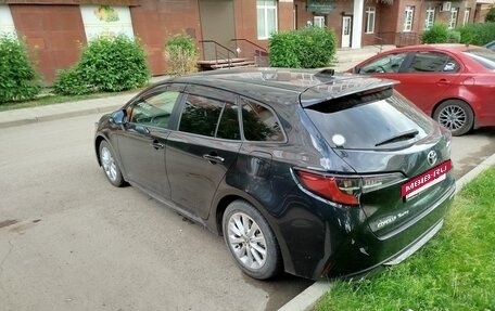 Toyota Corolla, 2021 год, 2 190 000 рублей, 3 фотография