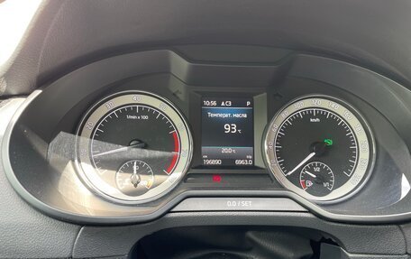 Skoda Octavia, 2017 год, 3 500 000 рублей, 9 фотография