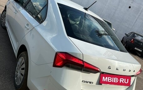 Skoda Rapid II, 2021 год, 965 000 рублей, 4 фотография