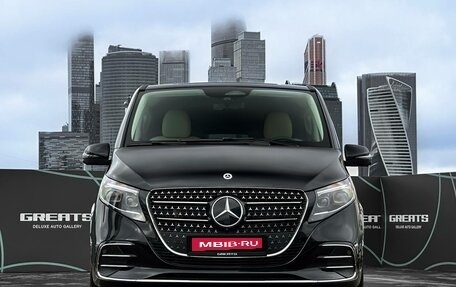 Mercedes-Benz V-Класс, 2025 год, 14 700 000 рублей, 2 фотография