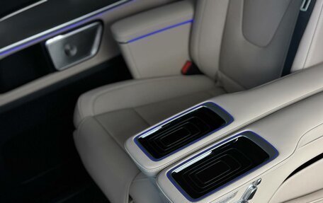 Mercedes-Benz V-Класс, 2025 год, 14 700 000 рублей, 29 фотография