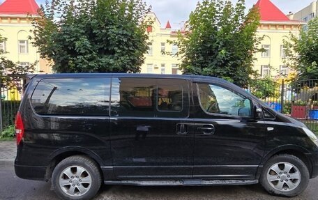 Hyundai Grand Starex Grand Starex I рестайлинг 2, 2015 год, 2 800 000 рублей, 4 фотография