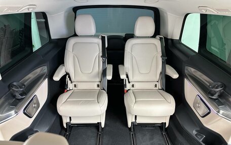 Mercedes-Benz V-Класс, 2025 год, 14 700 000 рублей, 31 фотография