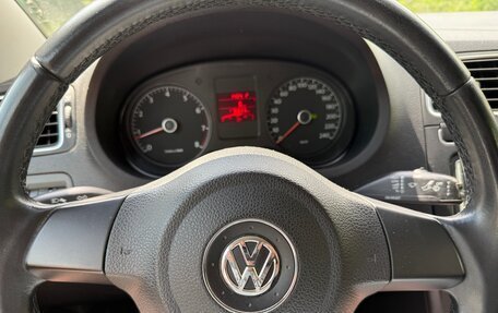 Volkswagen Polo VI (EU Market), 2013 год, 750 000 рублей, 10 фотография