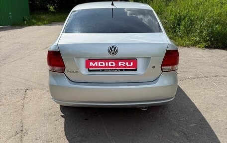 Volkswagen Polo VI (EU Market), 2013 год, 750 000 рублей, 4 фотография