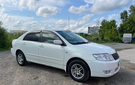 Toyota Corolla, 2004 год, 650 000 рублей, 2 фотография