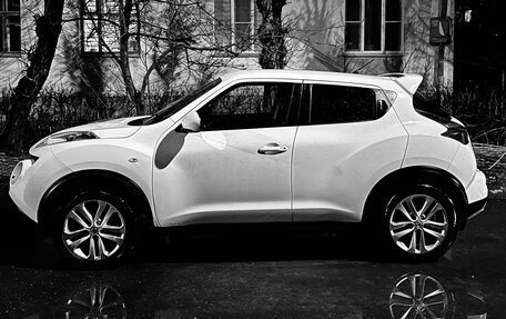 Nissan Juke II, 2012 год, 999 999 рублей, 4 фотография