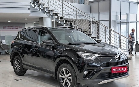 Toyota RAV4, 2018 год, 2 290 000 рублей, 7 фотография