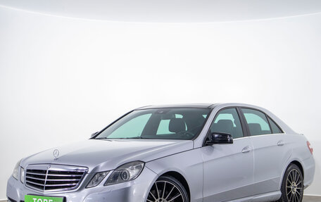 Mercedes-Benz E-Класс, 2011 год, 1 649 000 рублей, 3 фотография