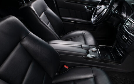 Mercedes-Benz E-Класс, 2011 год, 1 649 000 рублей, 20 фотография