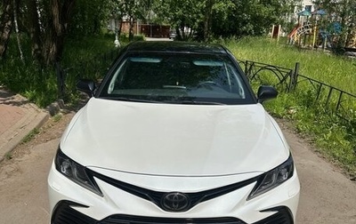 Toyota Camry, 2021 год, 3 300 000 рублей, 1 фотография