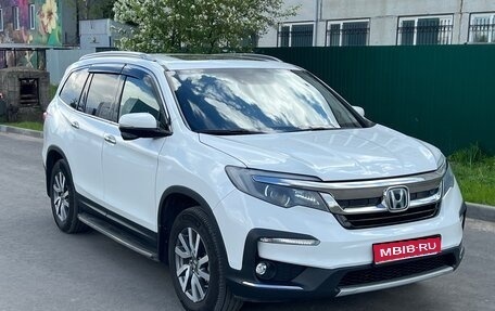 Honda Pilot III рестайлинг, 2020 год, 3 700 000 рублей, 1 фотография