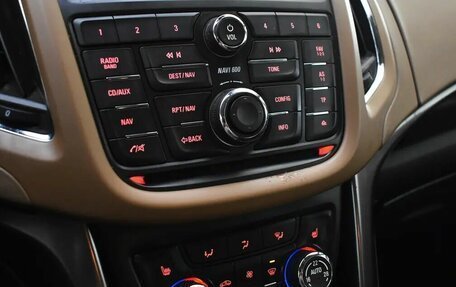 Opel Zafira C рестайлинг, 2012 год, 1 070 000 рублей, 7 фотография