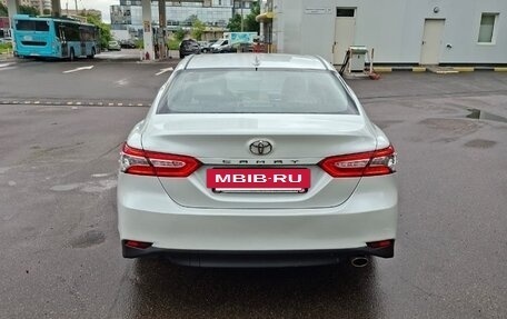 Toyota Camry, 2019 год, 3 000 000 рублей, 5 фотография