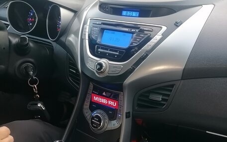 Hyundai Elantra V, 2013 год, 910 000 рублей, 17 фотография