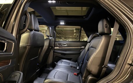 Ford Explorer VI, 2019 год, 2 970 000 рублей, 14 фотография