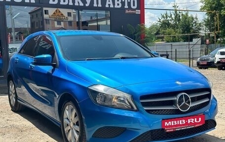 Mercedes-Benz A-Класс, 2014 год, 1 290 000 рублей, 2 фотография