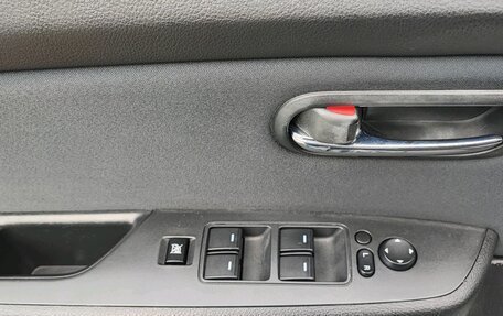 Mazda 6, 2011 год, 950 000 рублей, 13 фотография