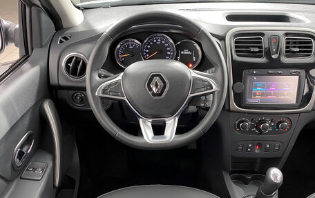 Renault Logan II, 2019 год, 649 000 рублей, 15 фотография