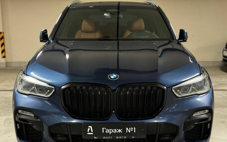 BMW X5, 2020 год, 6 875 000 рублей, 2 фотография