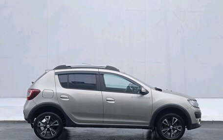 Renault Sandero II рестайлинг, 2018 год, 925 000 рублей, 4 фотография