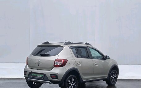 Renault Sandero II рестайлинг, 2018 год, 925 000 рублей, 5 фотография