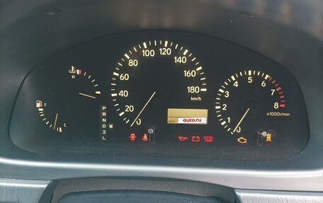 Toyota Harrier, 2002 год, 820 000 рублей, 3 фотография